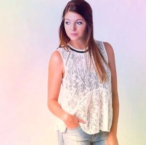 Free people EUC dusty lavender lace top sz S